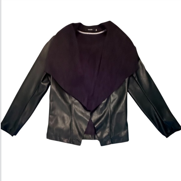 Tahari Black Vegan Leather Jacket w/open Draped Collar Size Small - Picture 1 of 10